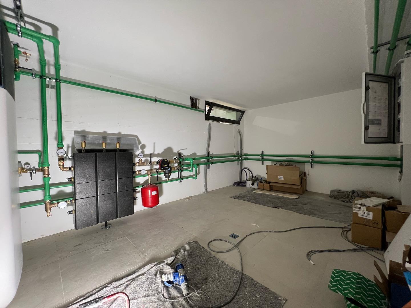 Centrale Villa con accumulo a pompa di calore idrotek impian